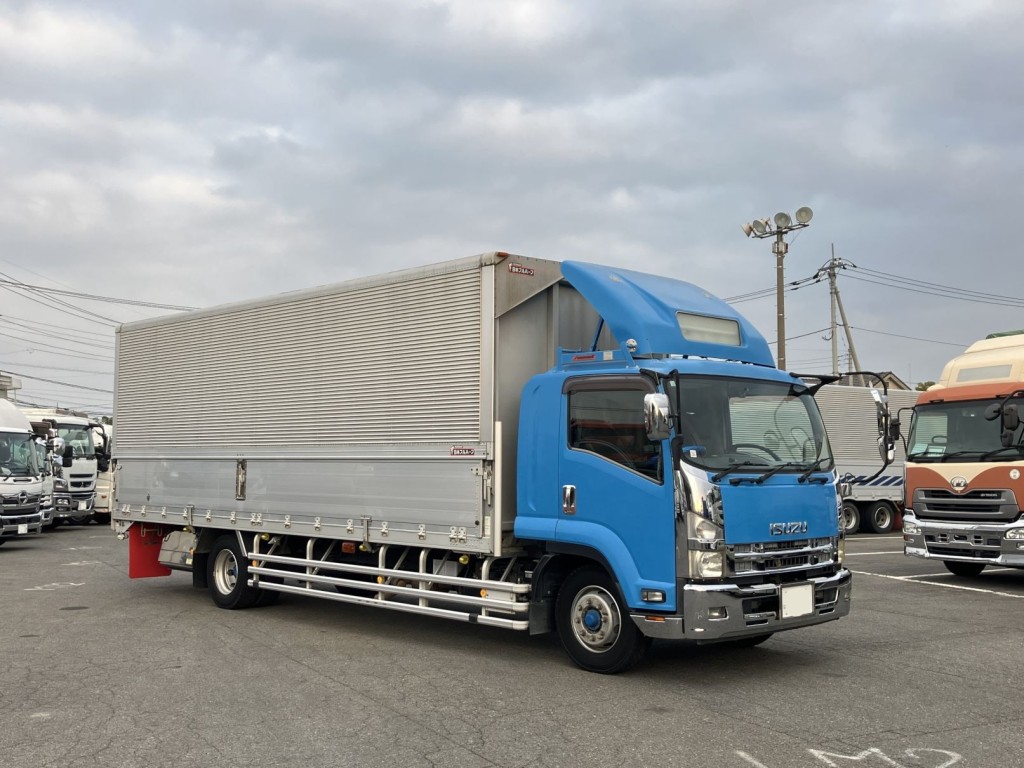 いすゞ フォワード LKG-FTR90S2の写真2