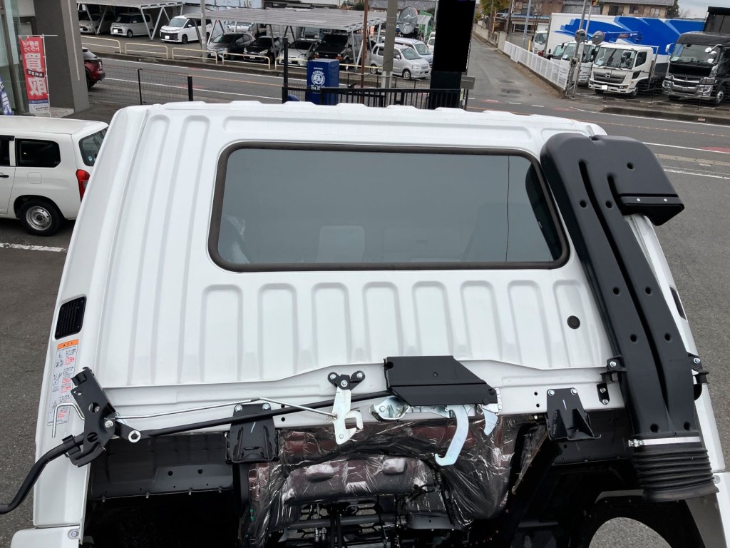 キャブバックの状態です。|三菱 ファイター 2KG-FK62F(2WD)の写真21