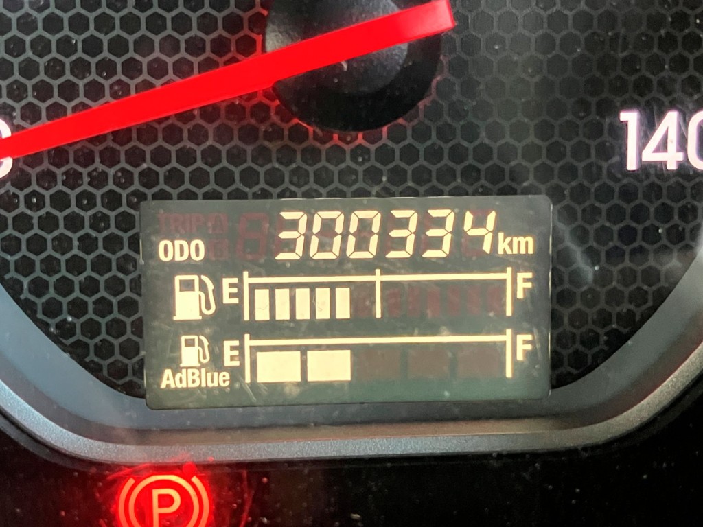 いすゞ ギガ 2PG-CYJ77Cの写真35