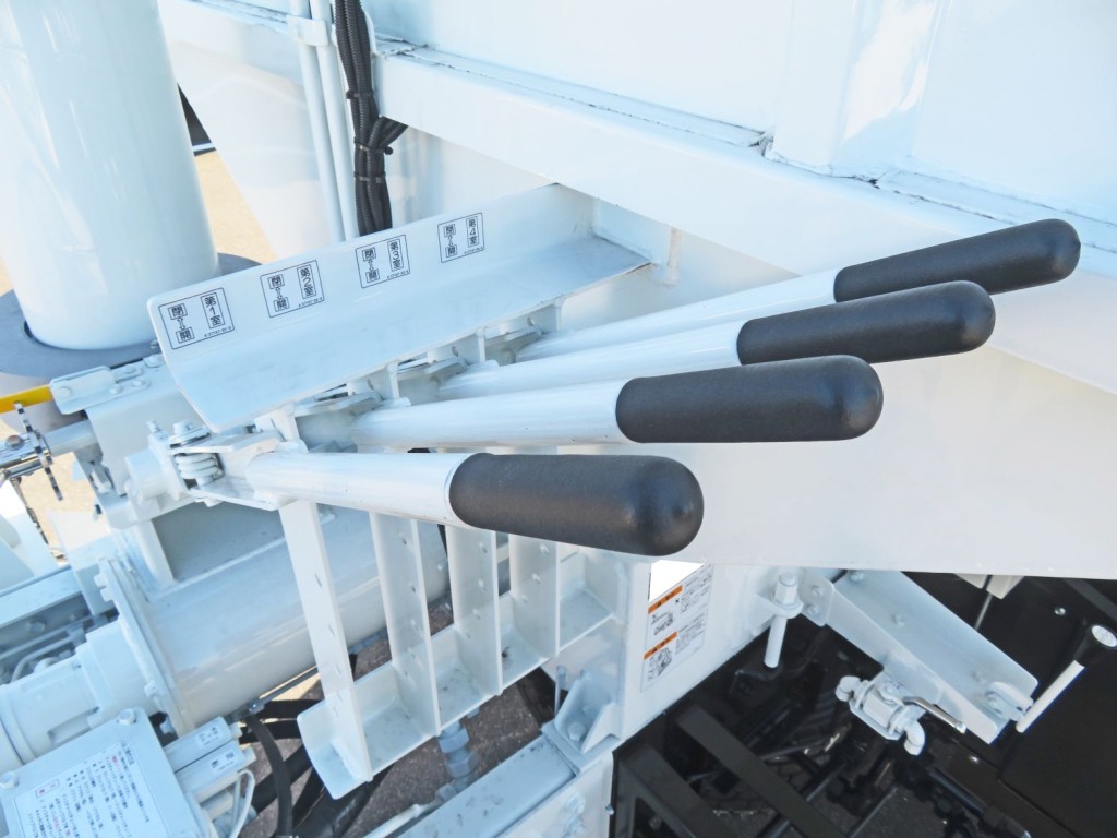 上物操作レバーです。|三菱 スーパーグレート 2KG-FV80VYPの写真14