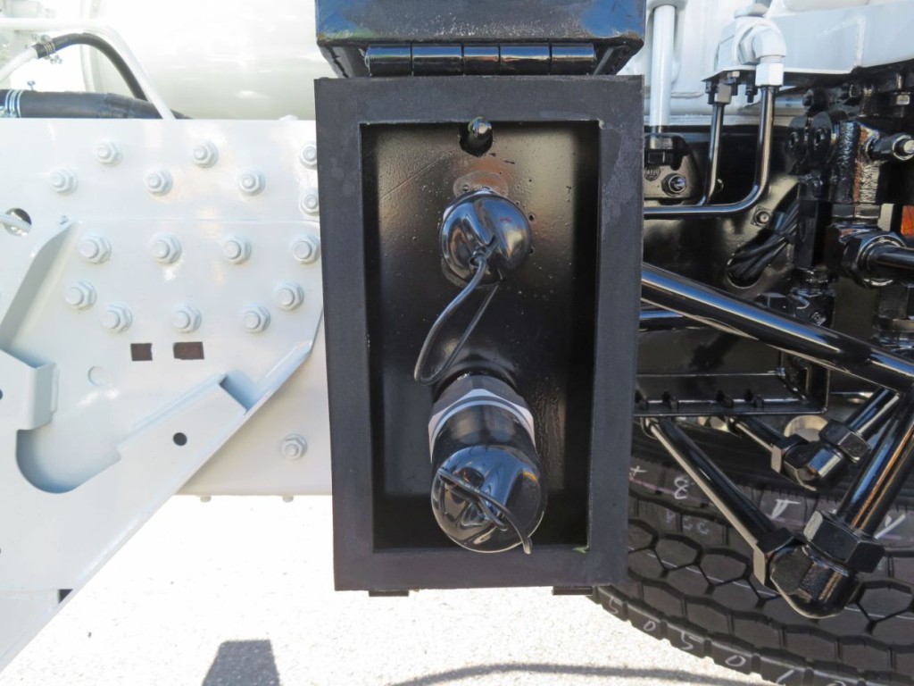 油圧の接続配管です。|三菱 スーパーグレート 2KG-FV80VYPの写真19