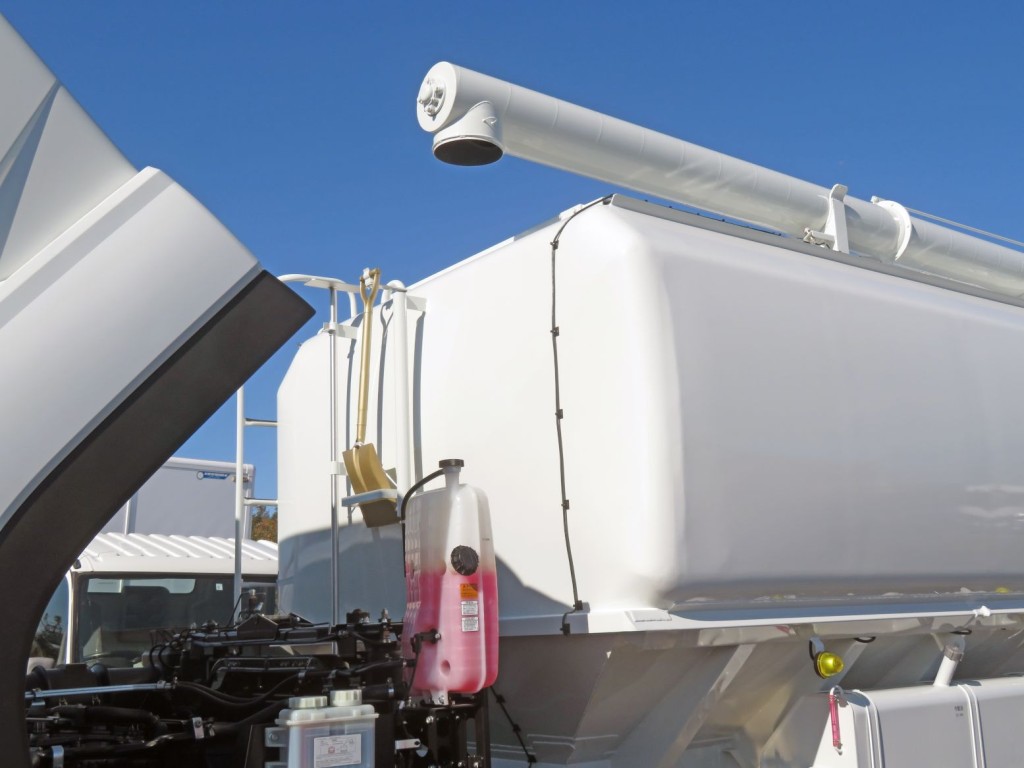 ブーム先端の状態です。|三菱 スーパーグレート 2KG-FV80VYPの写真25