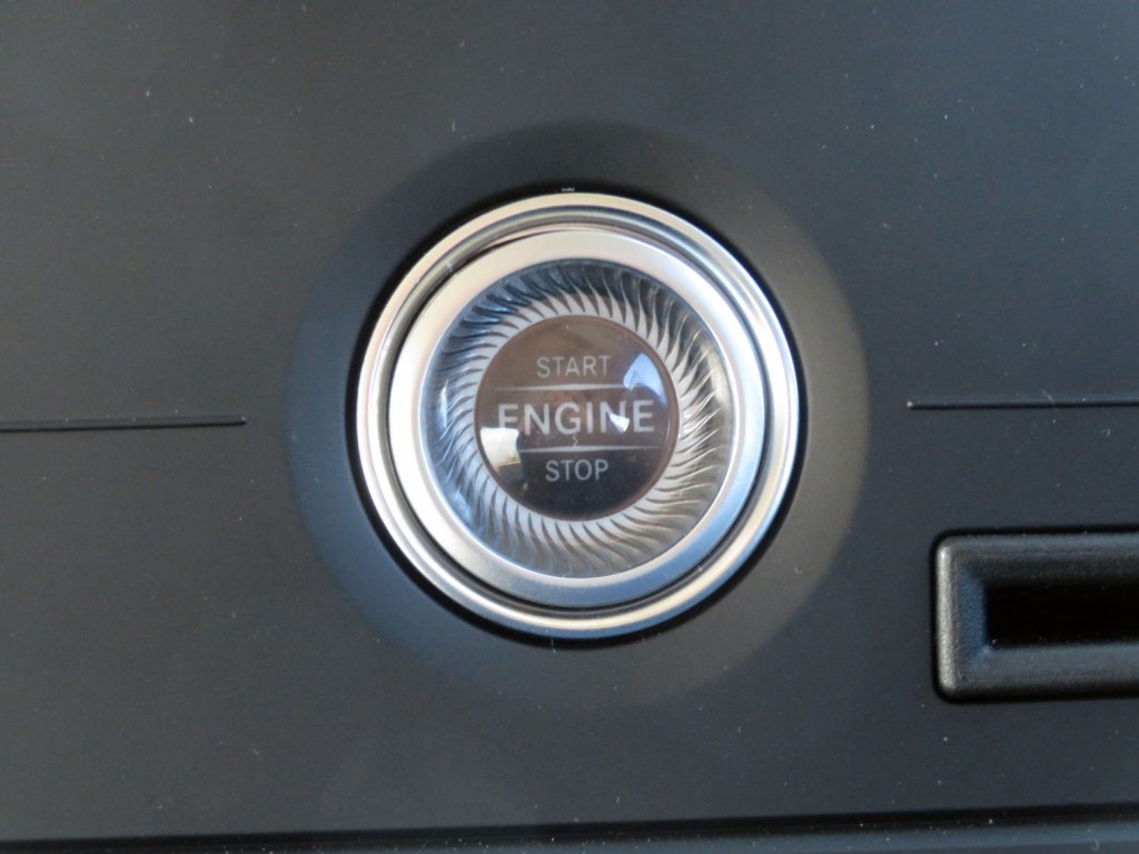 エンジンスタートスイッチです。|三菱 スーパーグレート 2KG-FV80VYPの写真31