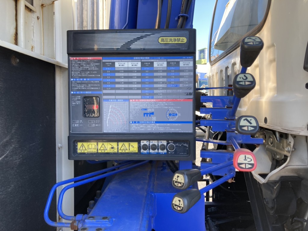 いすゞ フォワード LPG-FTR90S2の写真22