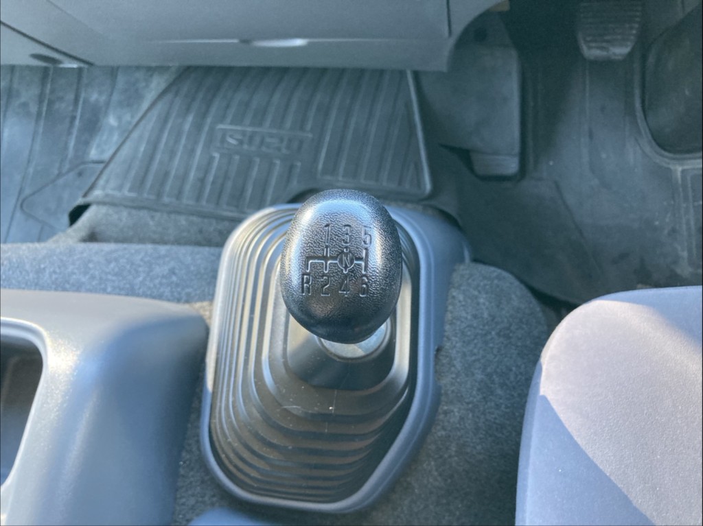 いすゞ フォワード LPG-FTR90S2の写真35