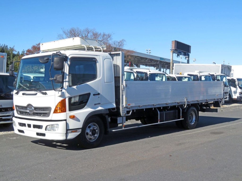 日野 レンジャー TPG-FD7JLAA(2WD)の写真1