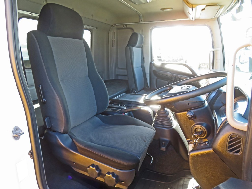 日野 レンジャー TPG-FD7JLAA(2WD)の写真6