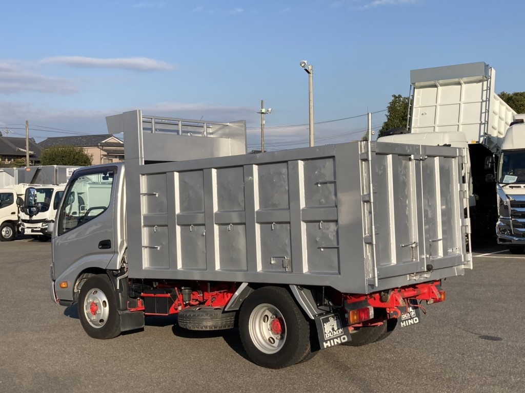 日野 デュトロ 2RG-XZU600T(2WD)の写真3