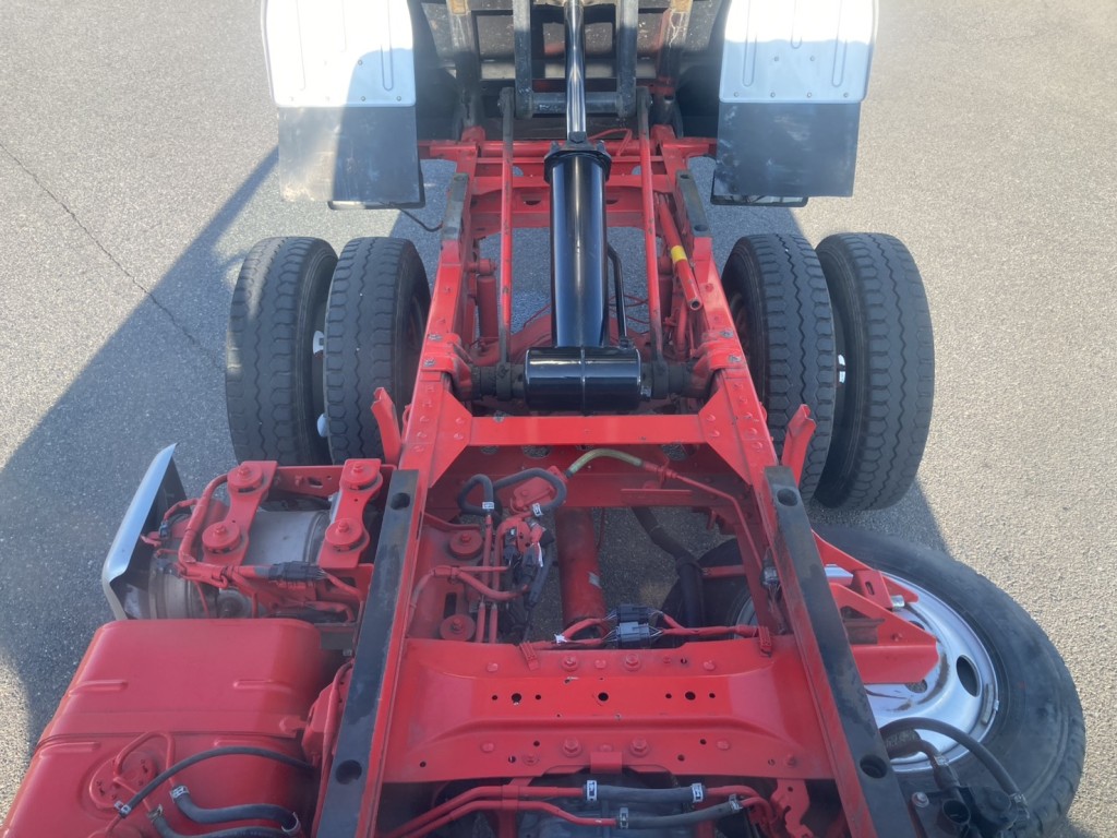 シャーシ周りの状態です。|日野 デュトロ 2RG-XZU600T(2WD)の写真23