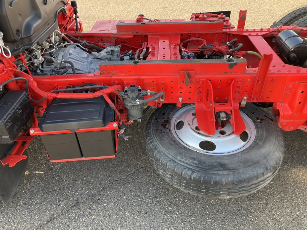 シャーシ周りの状態です。|日野 デュトロ 2RG-XZU600T(2WD)の写真27