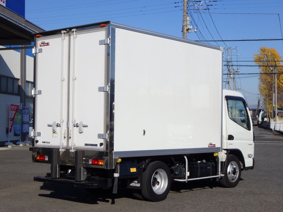 三菱 キャンター 2RG-FEAV0(2WD)の写真4