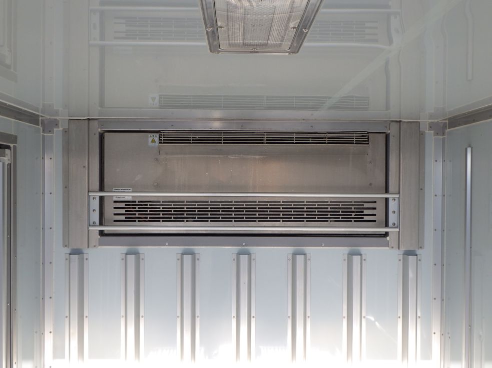 冷凍機の吹き出し口の状態です。|三菱 キャンター 2RG-FEAV0(2WD)の写真11