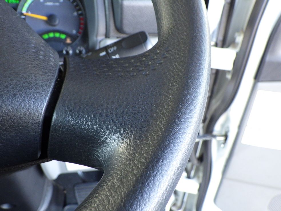 ハンドルにスレがあります。|三菱 キャンター 2RG-FEAV0(2WD)の写真34