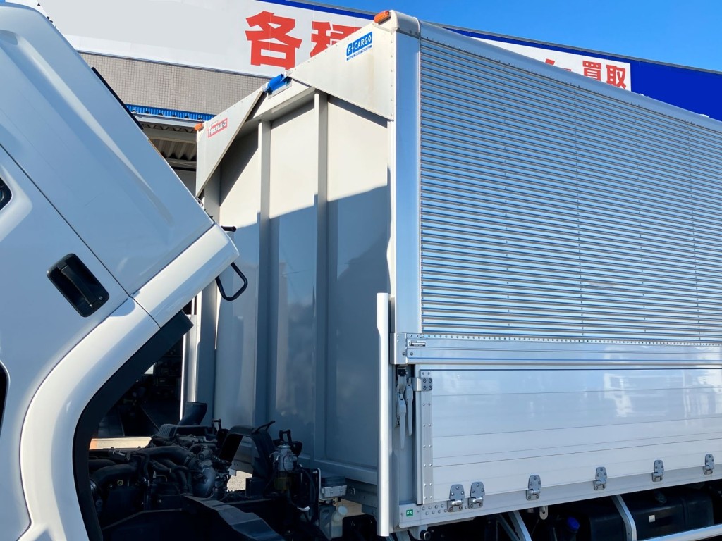 ボデー前面の状態です。|いすゞ フォワード 2RG-FRR90T2(2WD)の写真39