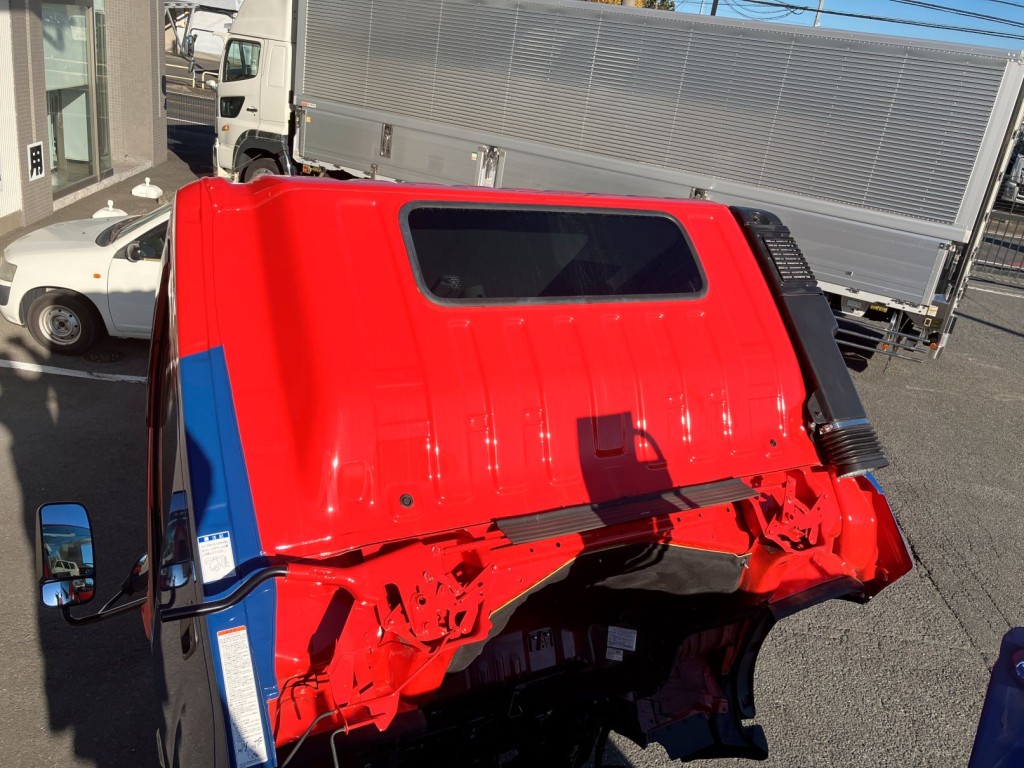 キャブバックの状態です。|日野 デュトロ 2RG-XZU712M(2WD)の写真29