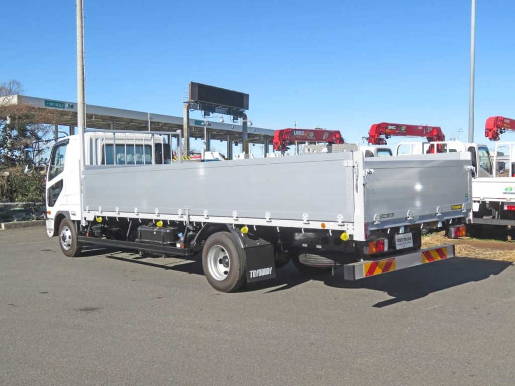 三菱 ファイター 2KG-FK62F(2WD)の写真3