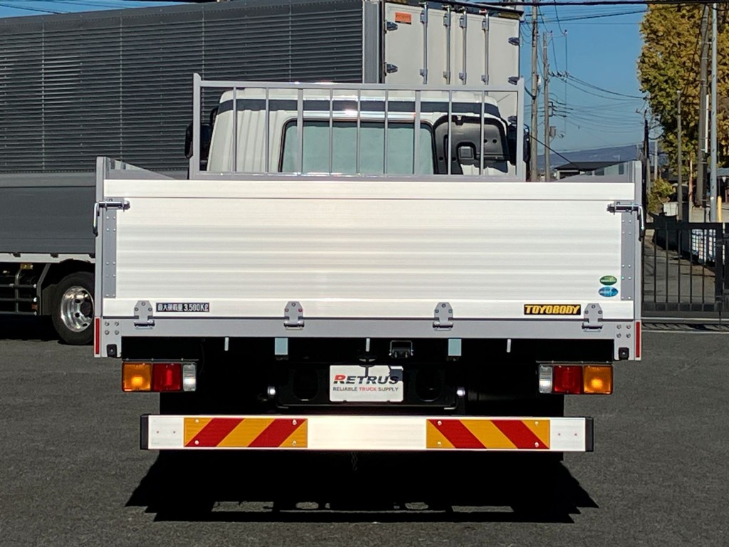 リヤ周りの状態です。|三菱 ファイター 2KG-FK62F(2WD)の写真7