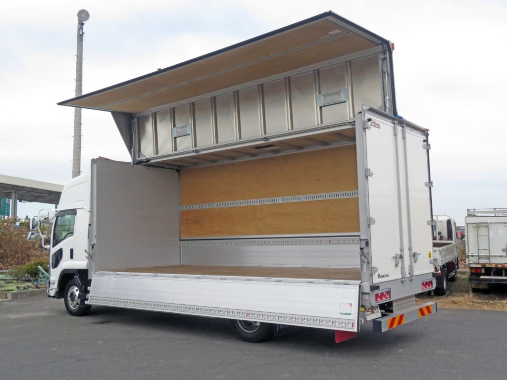 いすゞ フォワード 2RG-FTR90V4の写真3