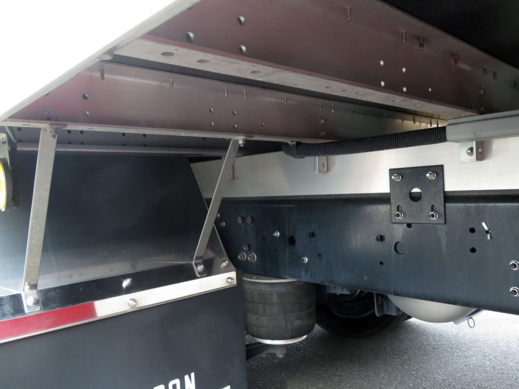 いすゞ フォワード 2RG-FTR90V4の写真8