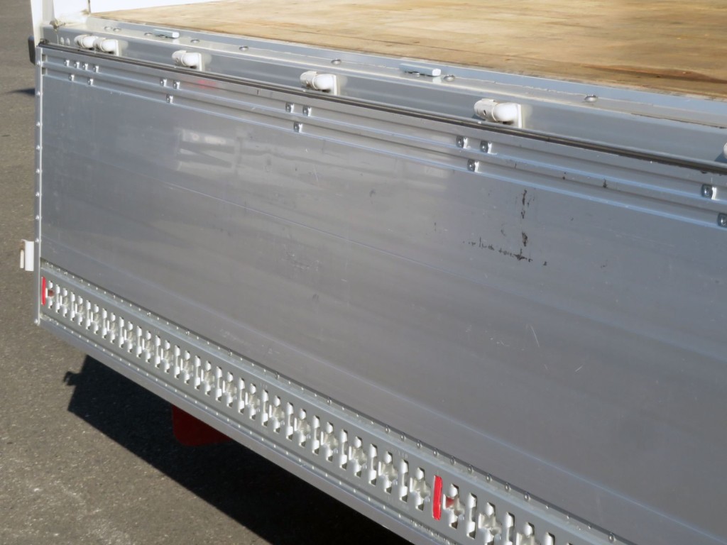 いすゞ フォワード 2RG-FTR90V4の写真24