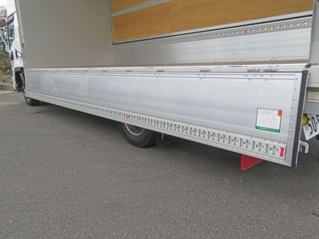 いすゞ フォワード 2RG-FTR90V4の写真25