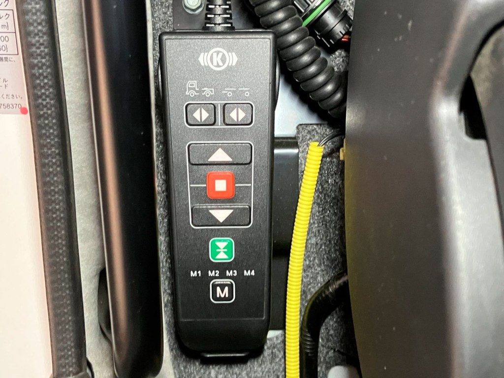 エアサスのコントローラーです。|いすゞ フォワード 2RG-FTR90V4の写真24