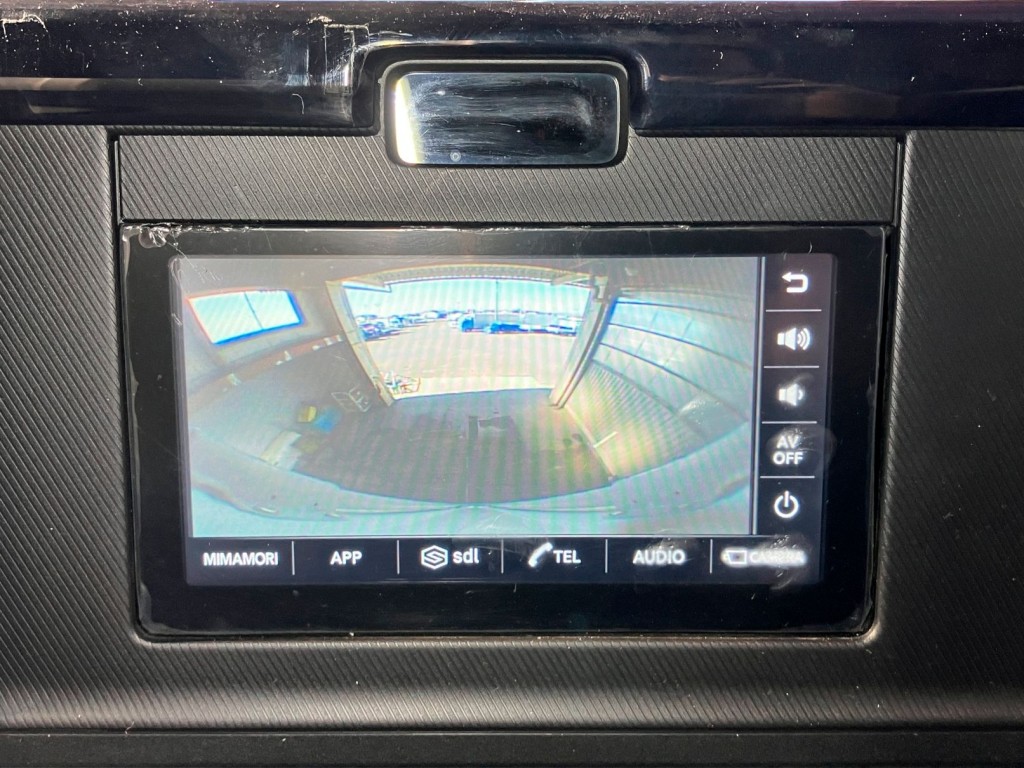 液晶バックモニター付きです。|いすゞ フォワード 2RG-FTR90V4の写真26