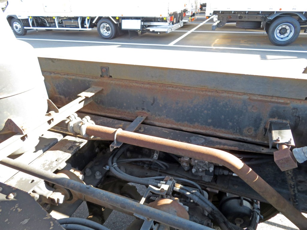 いすゞ ギガ QKG-CYM77AMの写真45