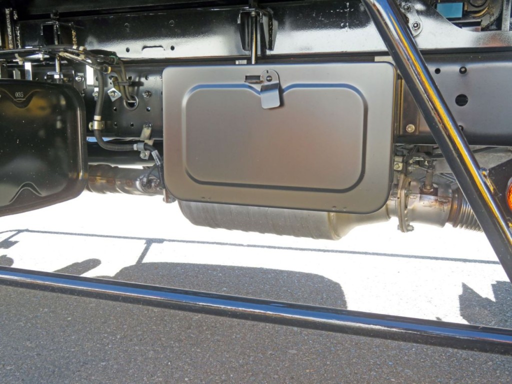 工具箱付きです。|三菱 キャンター 2PG-FEB80(2WD)の写真19