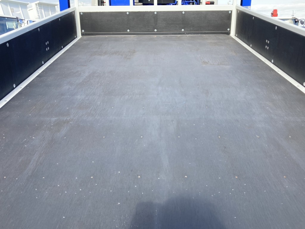 床前方の状態です。|三菱 キャンター 2PG-FEB80(2WD)の写真18