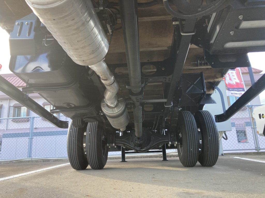 下回りの状態です。|三菱 キャンター 2PG-FEB80(2WD)の写真22