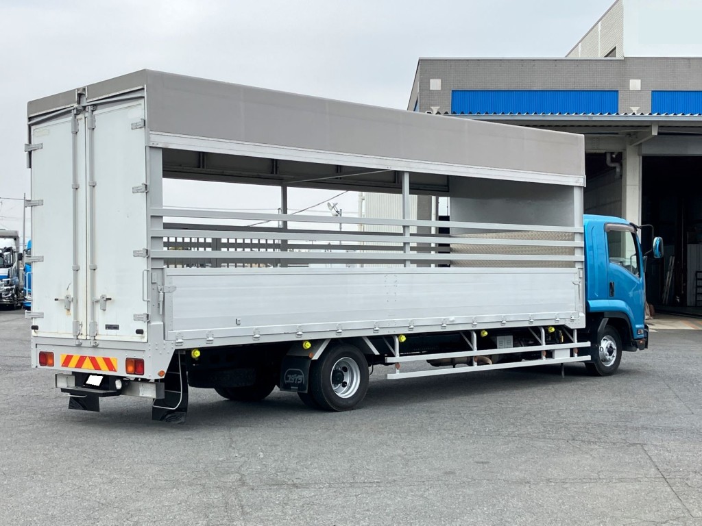 いすゞ フォワード TKG-FRR90S2(2WD)の写真4