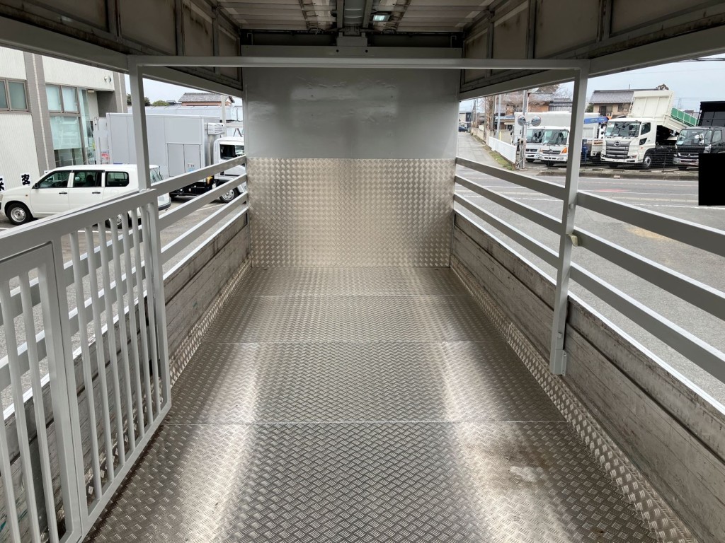 いすゞ フォワード TKG-FRR90S2(2WD)の写真25