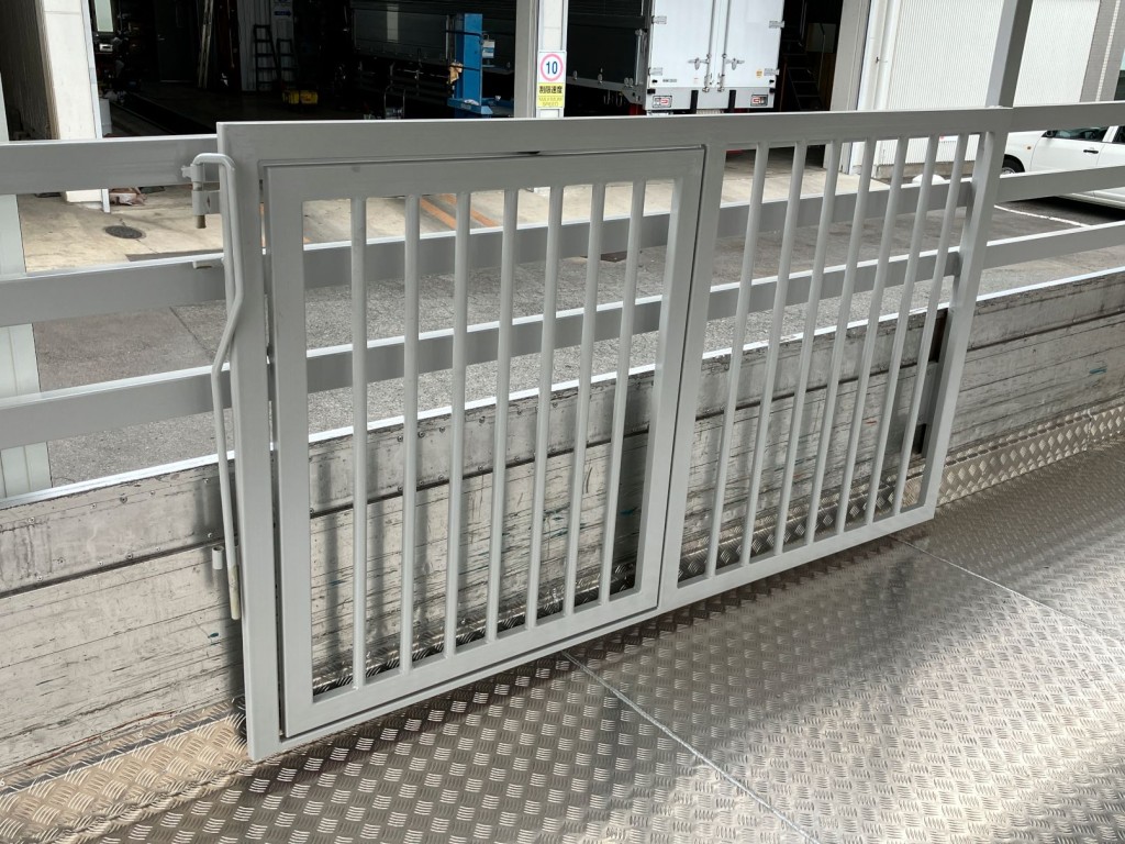 いすゞ フォワード TKG-FRR90S2(2WD)の写真26