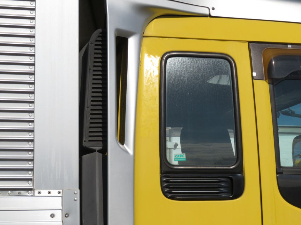 いすゞ ギガ LKG-CYJ77Aの写真38