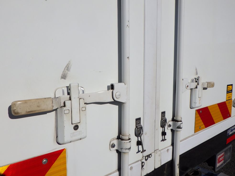 ハンマーロック周りにスレがあります。|日野 レンジャー 2KG-FC2ABG(2WD)の写真47