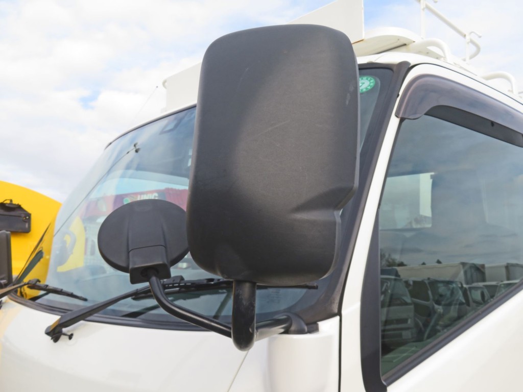 日野 デュトロ 2KG-XZU700M(2WD)の写真25