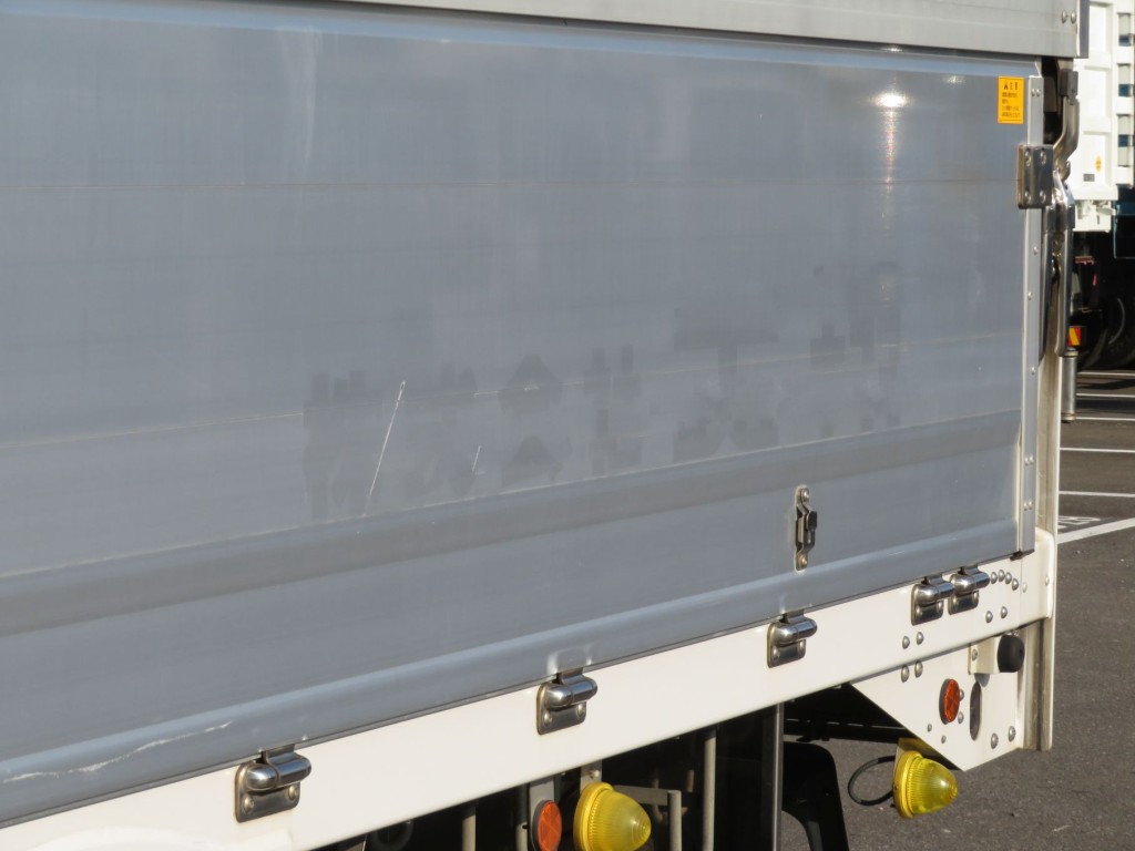 三菱 ファイター 2KG-FK62FZの写真15