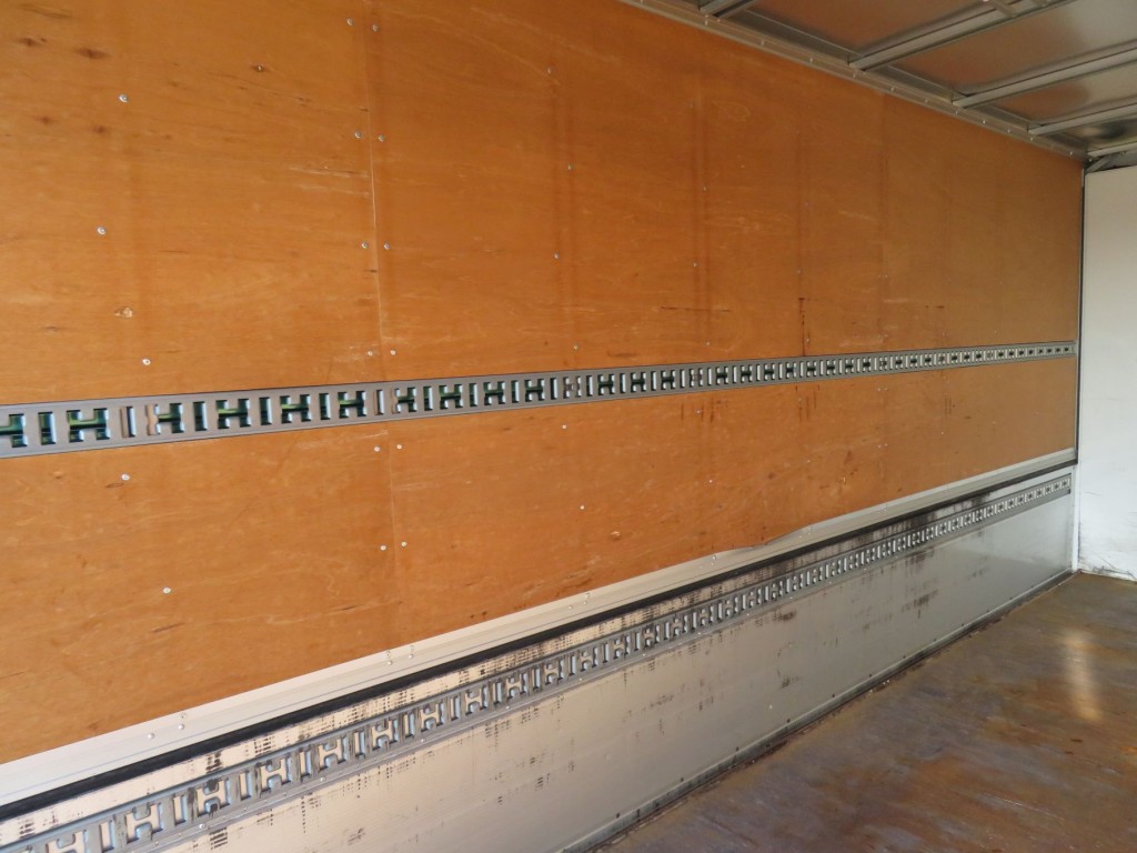 三菱 ファイター 2KG-FK62FZの写真17