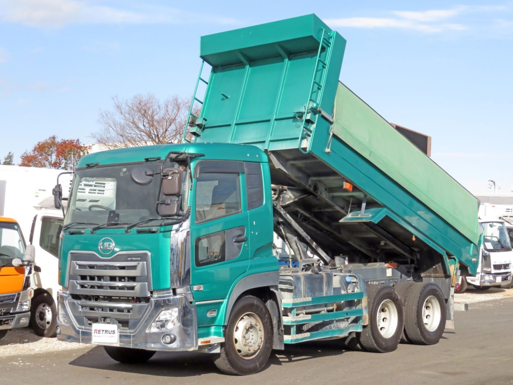 UDトラックス クオン 2PG-CW5ALの写真1