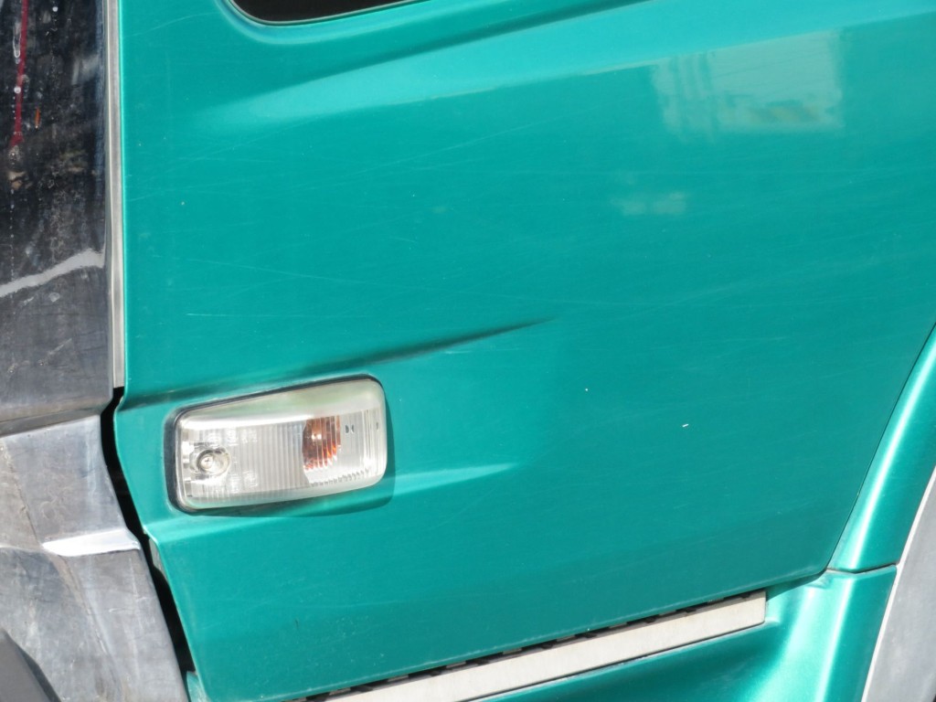 UDトラックス クオン 2PG-CW5ALの写真14