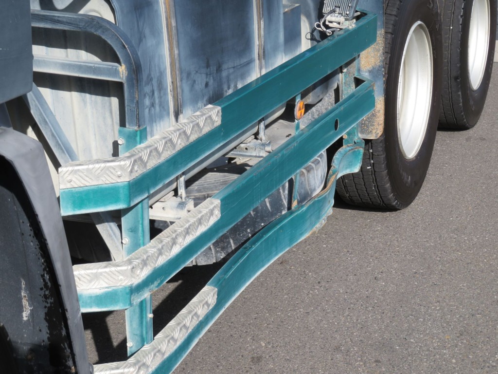 UDトラックス クオン 2PG-CW5ALの写真18