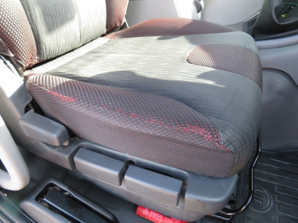 UDトラックス クオン 2PG-CW5ALの写真30