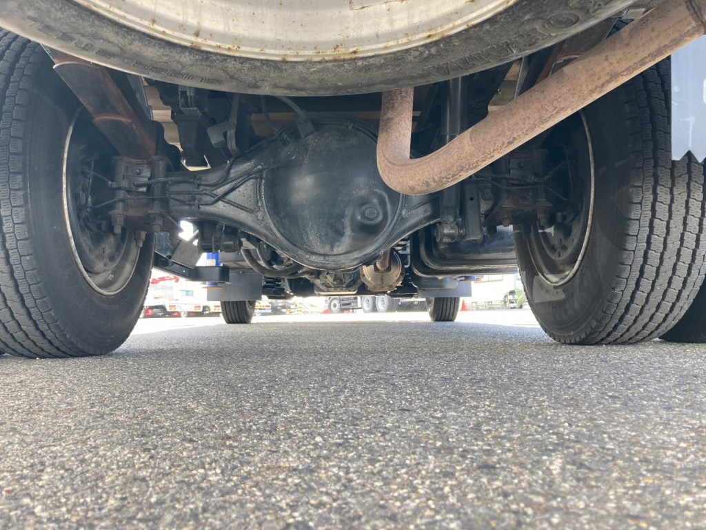 いすゞ エルフ TRG-NPR85AR(2WD)の写真11