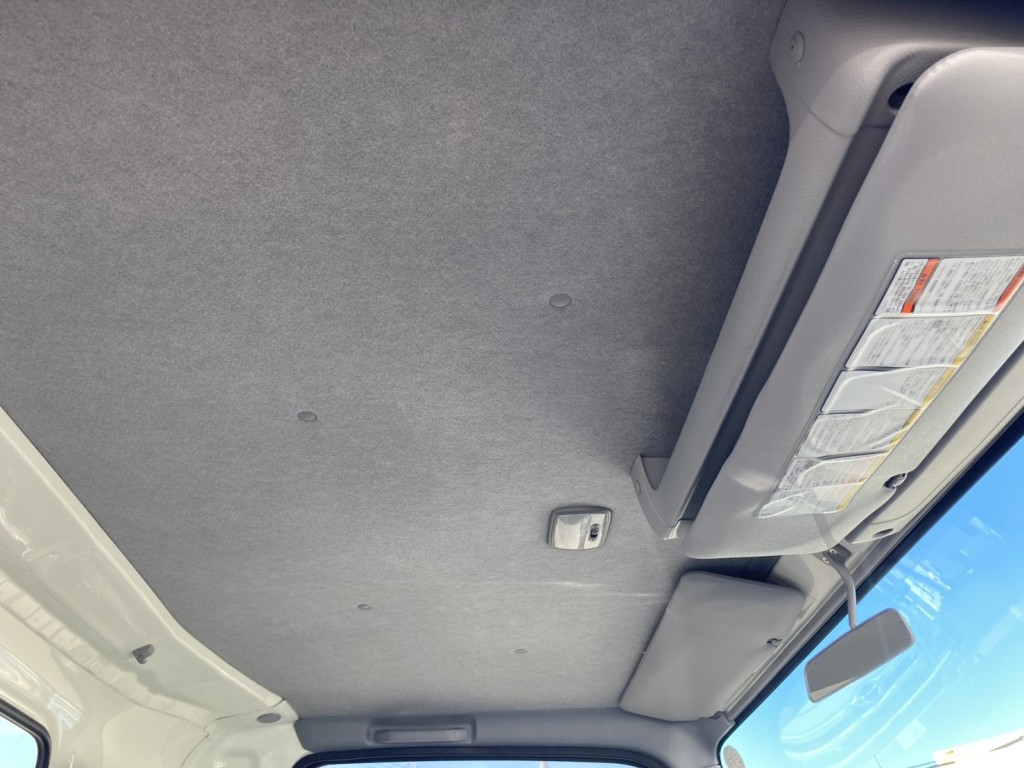 いすゞ エルフ TRG-NPR85AR(2WD)の写真16