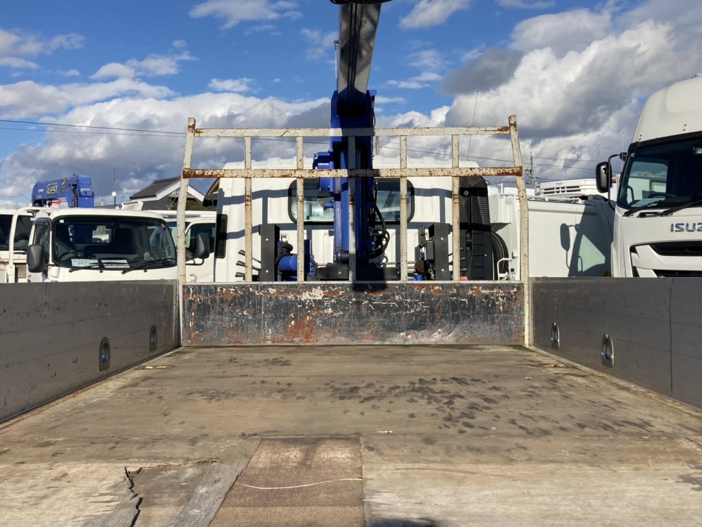 いすゞ エルフ TRG-NPR85AR(2WD)の写真19