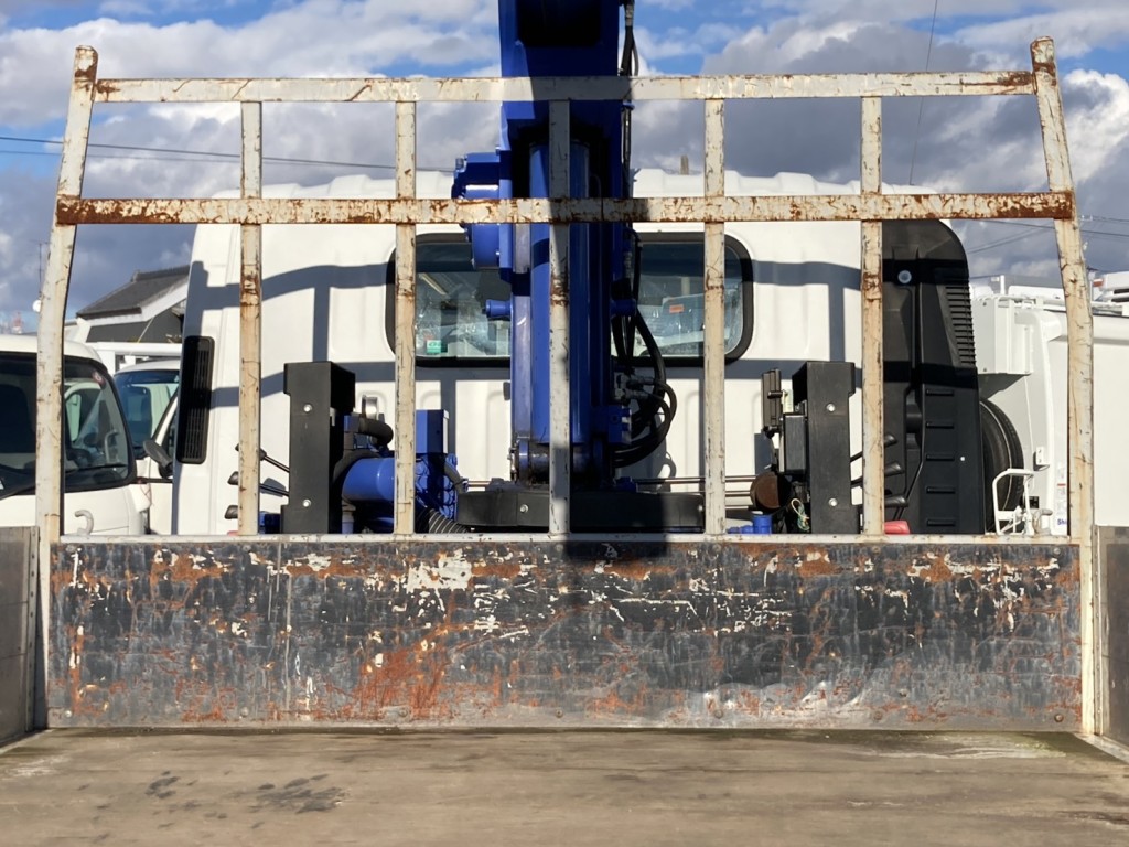 いすゞ エルフ TRG-NPR85AR(2WD)の写真20