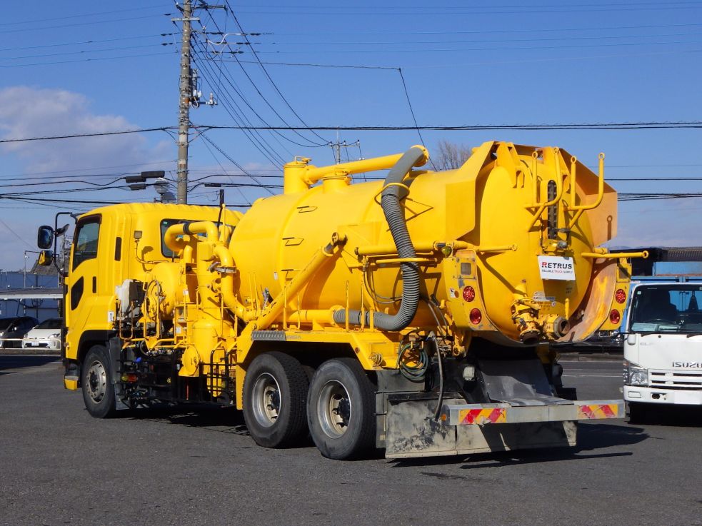 いすゞ ギガ 2PG-CYZ77CMの写真3