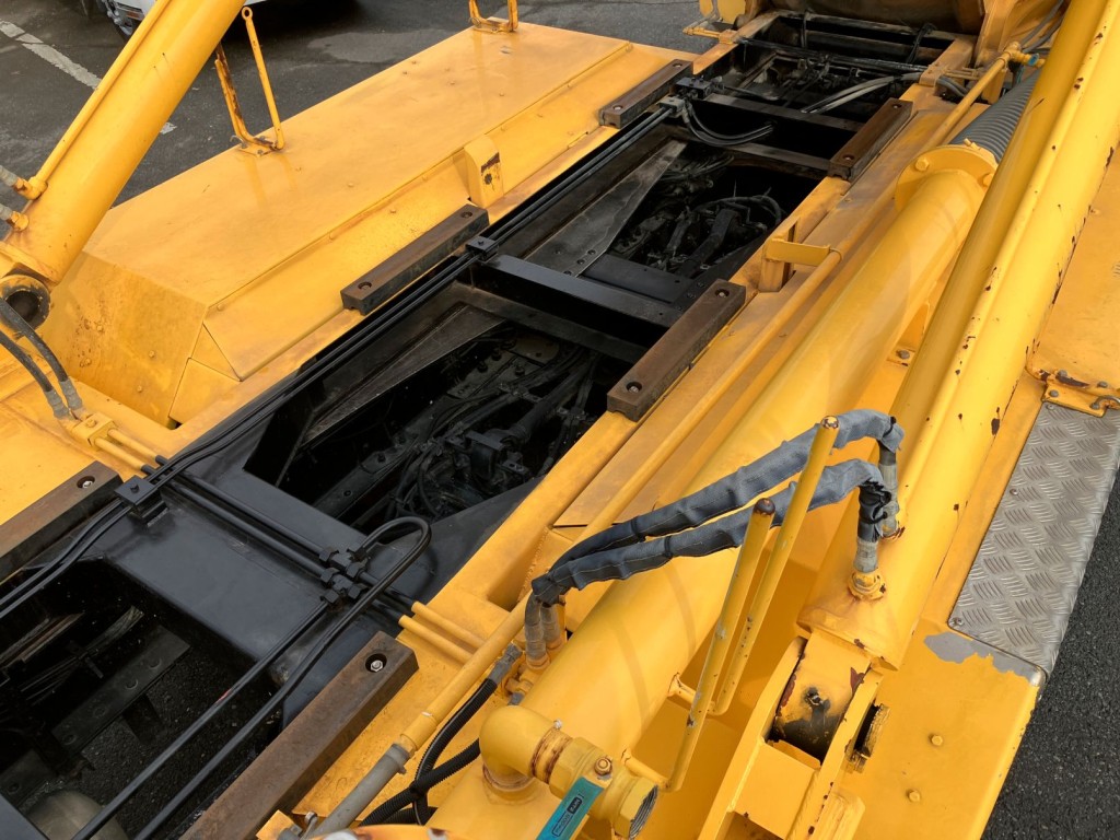 いすゞ ギガ 2PG-CYZ77CMの写真11