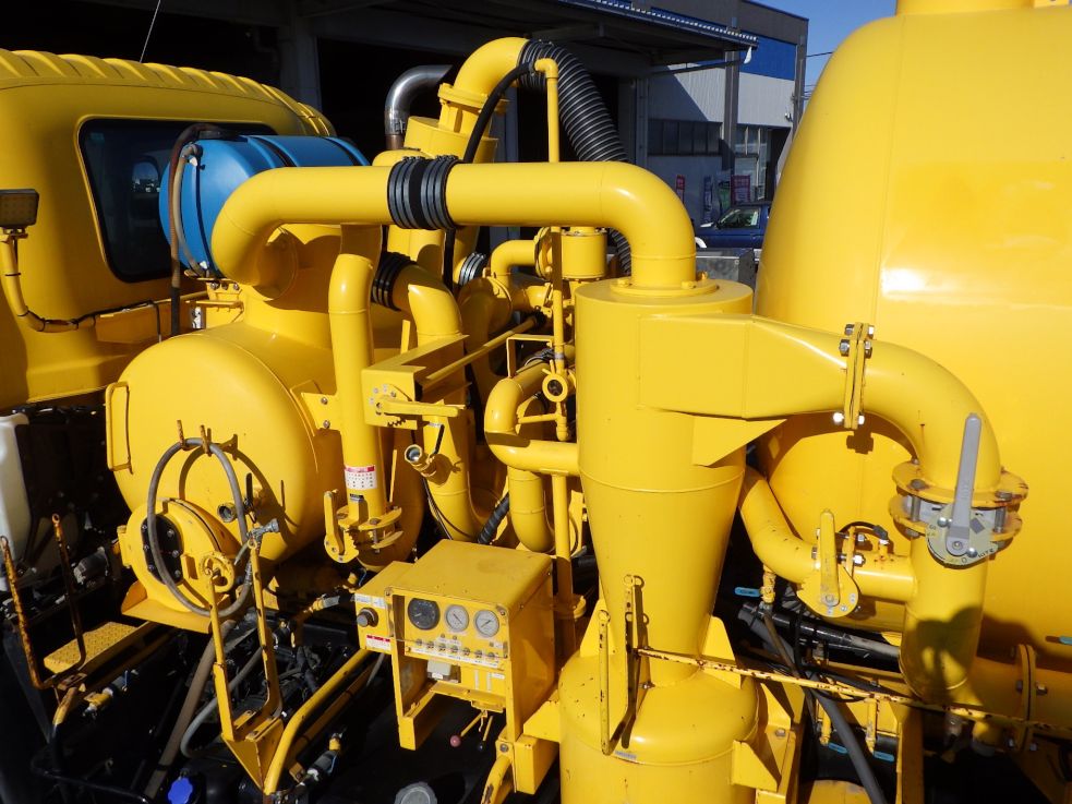 ポンプの状態です。|いすゞ ギガ 2PG-CYZ77CMの写真19